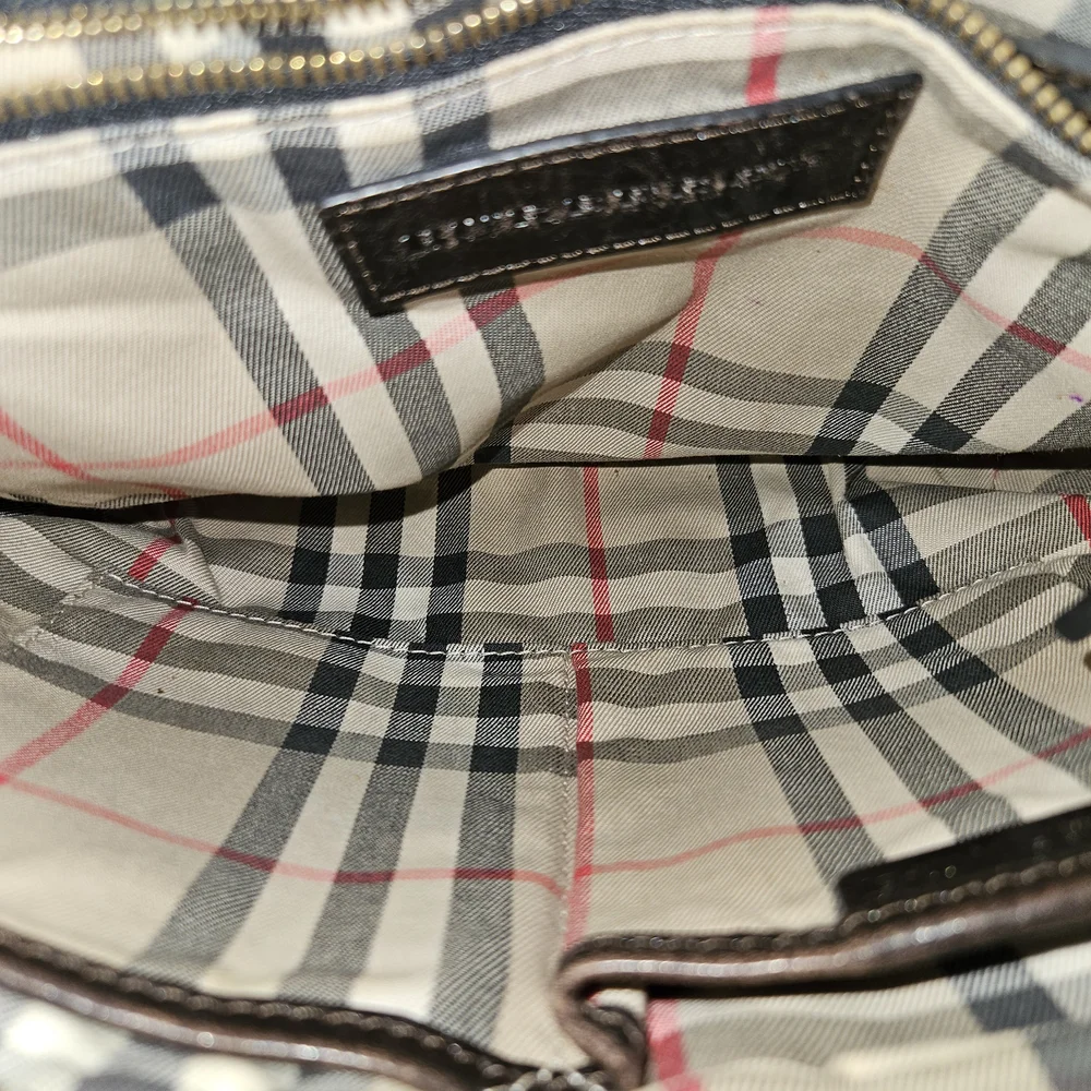 Burberry Brown Leather Crossbody Bag with Adjustable Strap - Picture 8 of 9